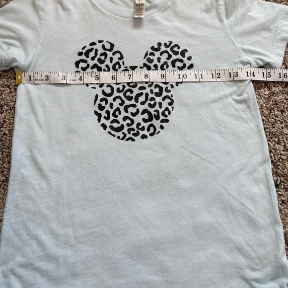 🤍5 for 20$ Bella Canvas Disney Baby Blue Short Sleeve Tee Size Kids Small 6-8 - Picture 5 of 7